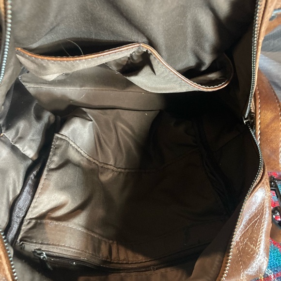 Super cute multiple style purse - Picture 2 of 6